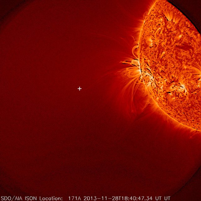 科学家确认“世纪彗星”已被太阳肢解!